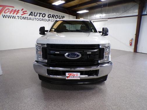 Oxford White 2018 Ford F-250 XL