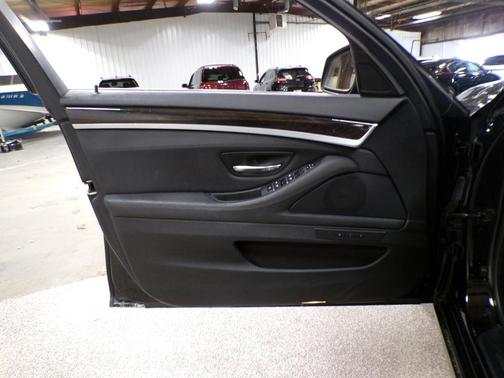 2013 BMW 528 i xDrive