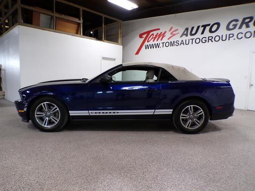 2012 Ford Mustang V6 Premium
