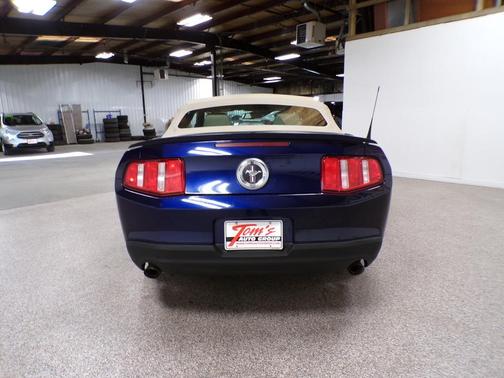2012 Ford Mustang V6 Premium
