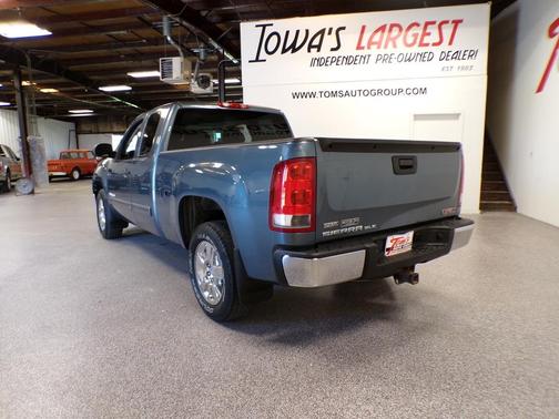 Midnight Blue Metallic 2012 GMC Sierra 1500 SLE