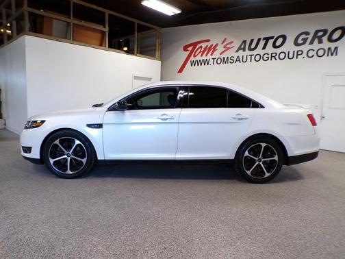 2015 Ford Taurus SHO