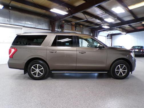 Magnetic Metallic 2019 Ford Expedition Max XLT
