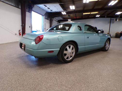 2002 Ford Thunderbird Premium