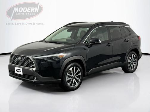 2022 Toyota Corolla Cross XLE