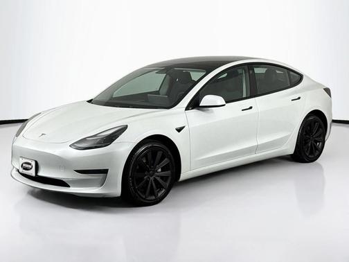 2023 Tesla Model 3 Standard Range