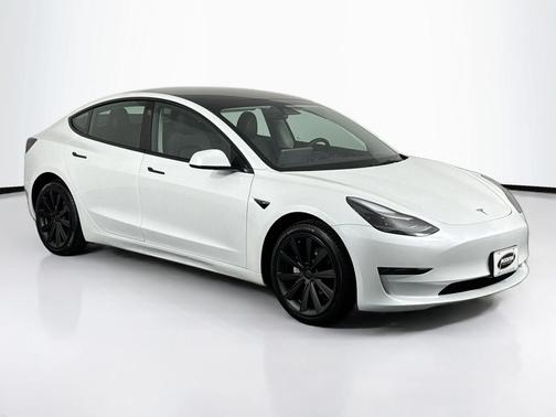 2023 Tesla Model 3 Standard Range