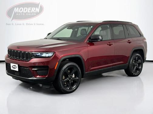 2023 Jeep Grand Cherokee Altitude