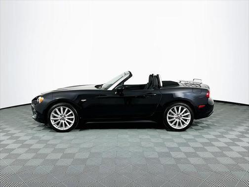 2017 FIAT 124 Spider Base