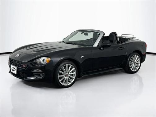 2017 FIAT 124 Spider Base