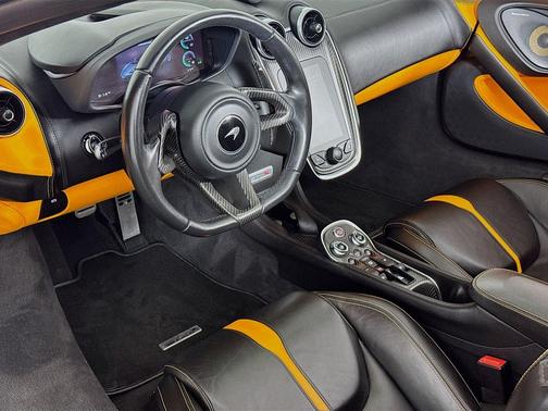2019 McLaren 570S Base