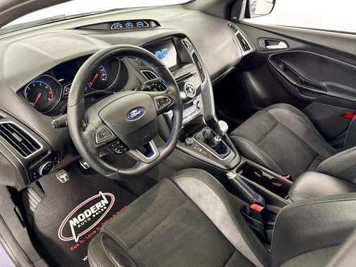 2017 Ford Focus RS Base