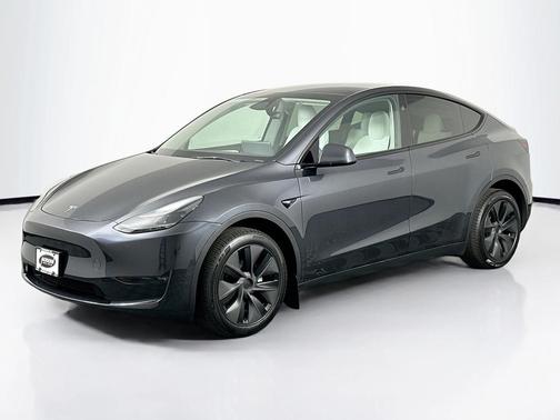 2025 Tesla Model Y Long Range Dual Motor All-Wheel Drive