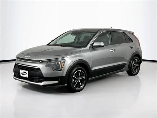 2023 Kia Niro LX