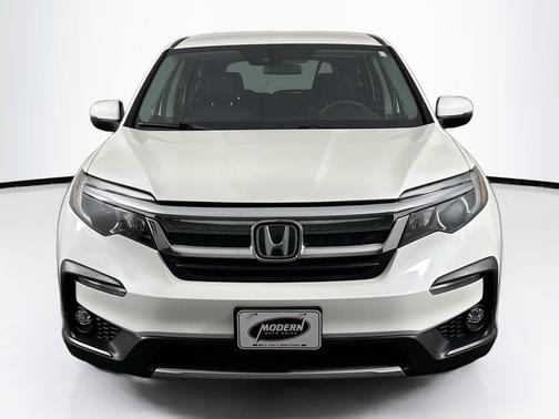 White Diamond Pearl 2019 Honda Pilot EX