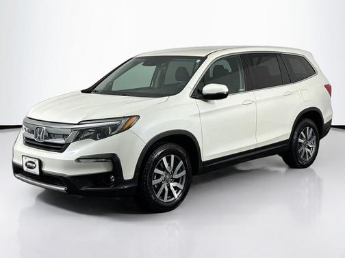 White Diamond Pearl 2019 Honda Pilot EX