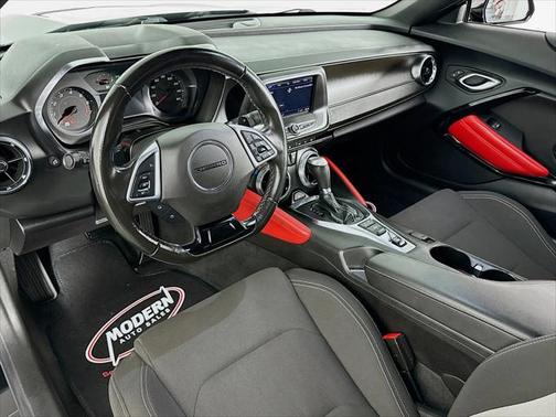 2022 Chevrolet Camaro RWD Coupe LT1
