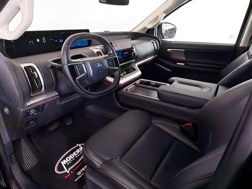 Agate Black Metallic 2025 Ford Expedition Max Platinum