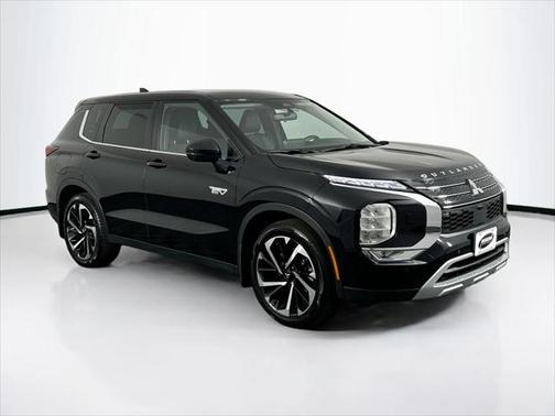 2023 Mitsubishi Outlander PHEV SE S-AWC
