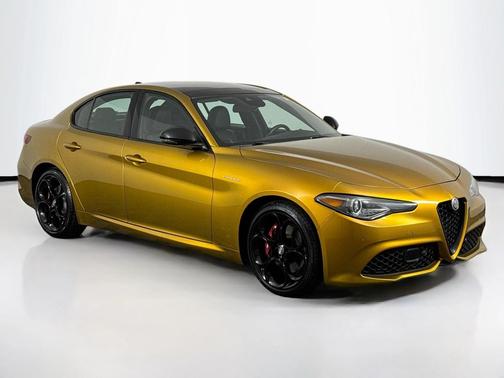 2022 Alfa Romeo Giulia Veloce