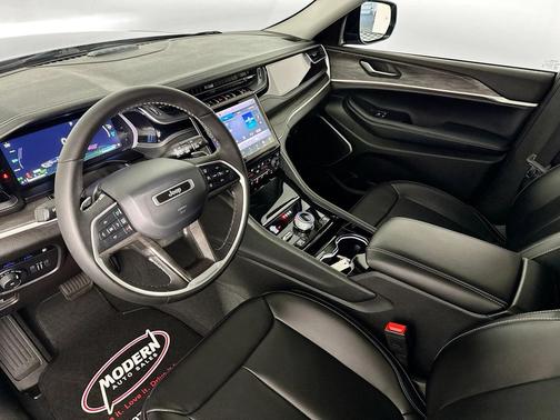 2023 Jeep Grand Cherokee 4xe 30th Anniversary