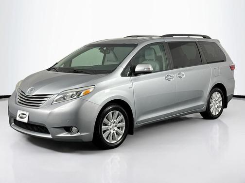 2017 Toyota Sienna Limited Premium