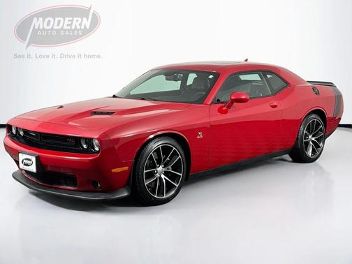2016 Dodge Challenger R/T Scat Pack
