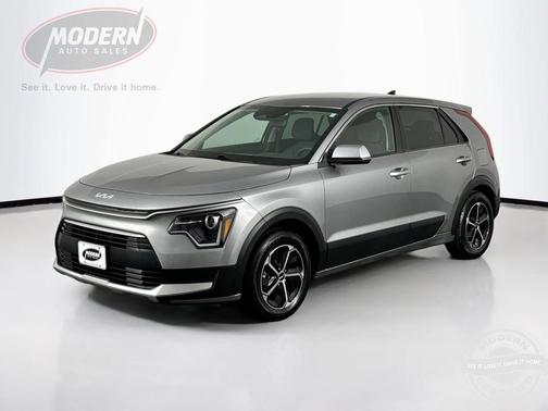 2023 Kia Niro LX