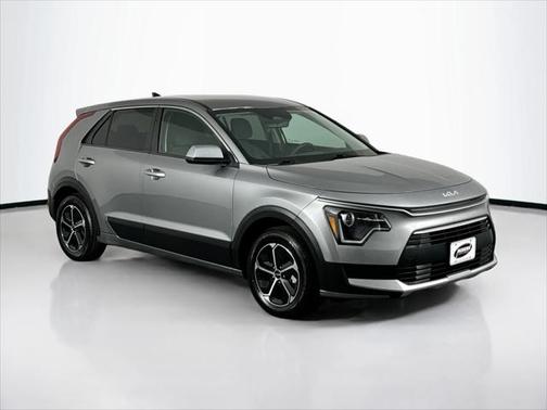 2023 Kia Niro LX