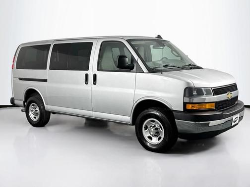 2021 Chevrolet Express 3500 RWD 3500 Regular Wheelbase LT
