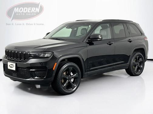 2023 Jeep Grand Cherokee Altitude