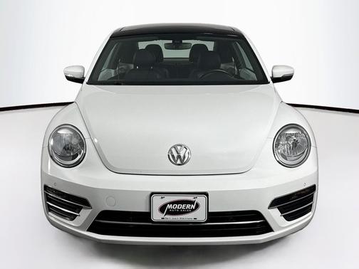 Pure White 2017 Volkswagen Beetle 1.8T SEL