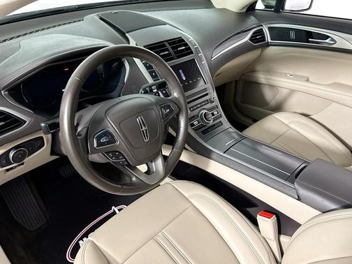 2018 Lincoln MKZ Premiere