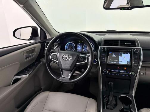 2015 Toyota Camry Hybrid XLE