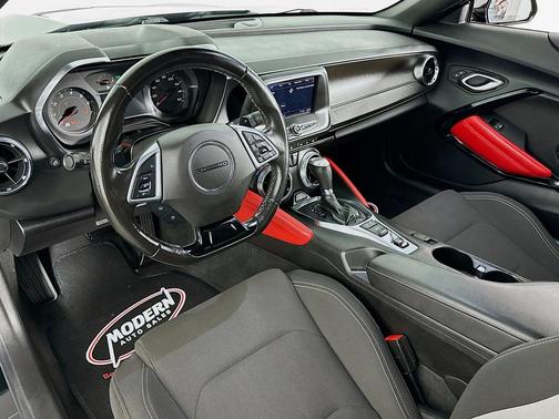 2022 Chevrolet Camaro RWD Coupe LT1