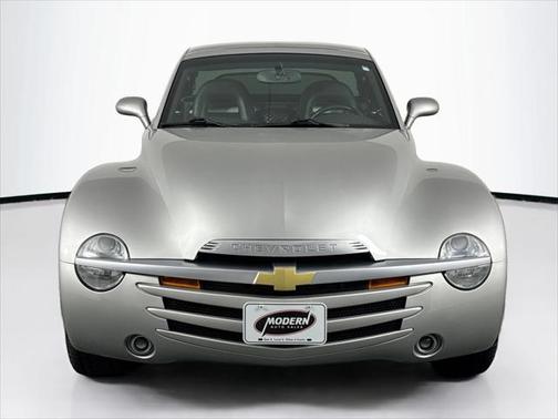 2005 Chevrolet SSR Base