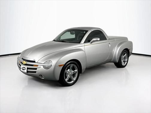 2005 Chevrolet SSR Base