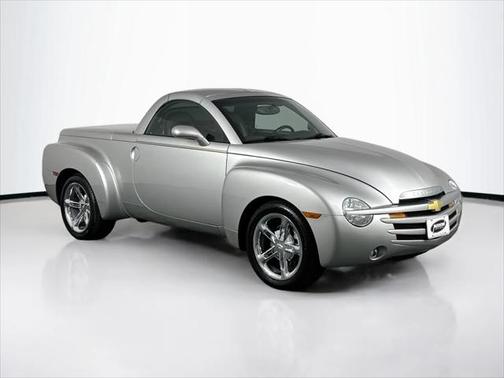 2005 Chevrolet SSR Base