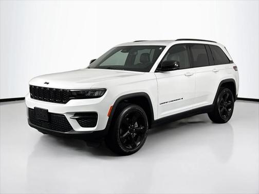 2023 Jeep Grand Cherokee Altitude