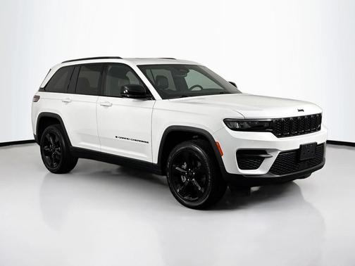 2023 Jeep Grand Cherokee Altitude