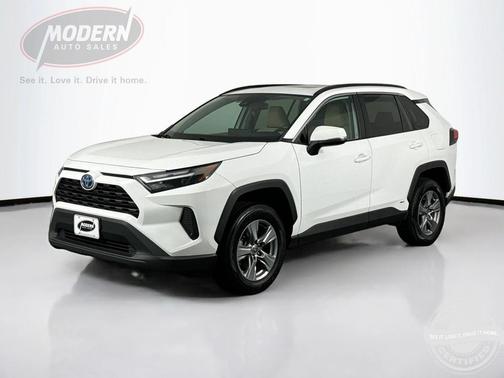 2022 Toyota RAV4 Hybrid XLE