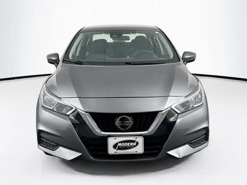 2021 Nissan Versa 1.6 SV