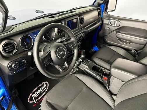 2023 Jeep Wrangler 4xe Willys