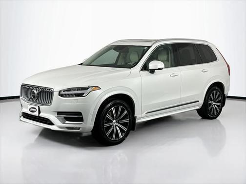 2022 Volvo XC90 T6 Inscription