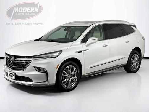 2023 Buick Enclave Essence AWD