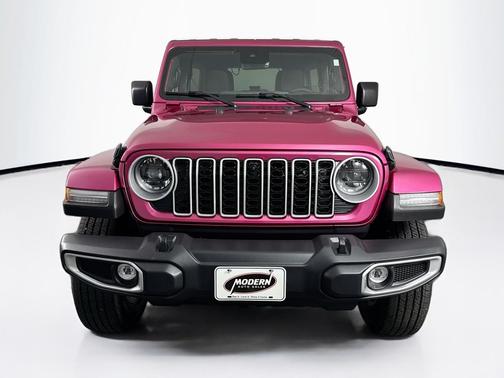 Limited Edition Tuscadero Pearlcoat 2024 Jeep Wrangler 4-Door Sahara