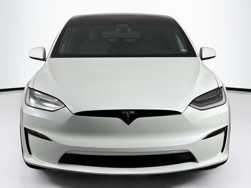 2023 Tesla Model X Standard Range