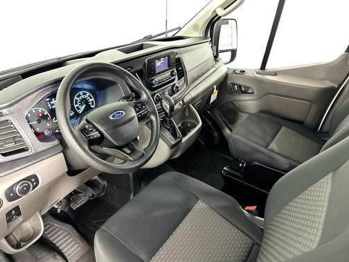 Oxford White 2025 Ford Transit-250 Base