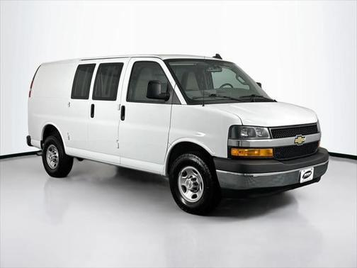 2022 Chevrolet Express 2500 RWD 2500 Regular Wheelbase WT