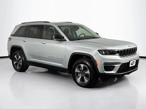 2022 Jeep Grand Cherokee 4xe Base